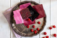 Load image into Gallery viewer, Raspberry Chocolate 49%